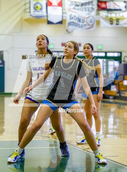 Thumbnail 3 in Valencia vs Bakersfield Christian (Santa Barbara Tournament of Champions) photogallery.