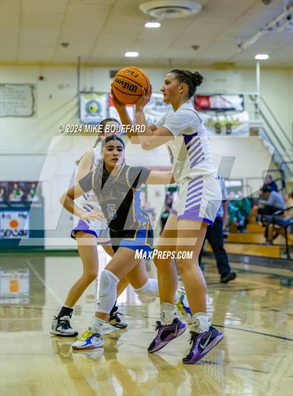 Thumbnail 1 in Valencia vs Bakersfield Christian (Santa Barbara Tournament of Champions) photogallery.