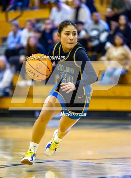 Thumbnail 3 in Valencia vs Bakersfield Christian (Santa Barbara Tournament of Champions) photogallery.
