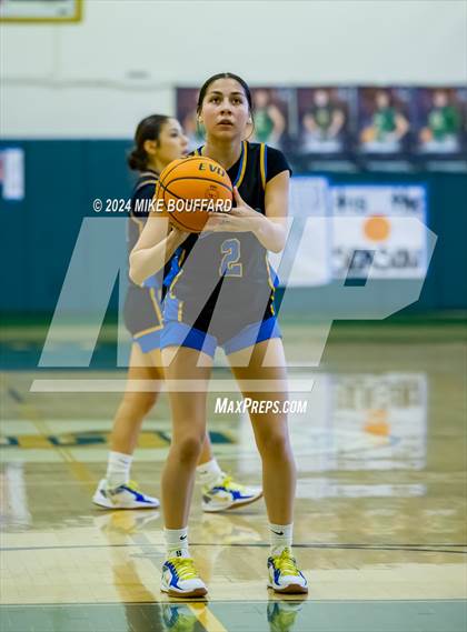 Thumbnail 1 in Valencia vs Bakersfield Christian (Santa Barbara Tournament of Champions) photogallery.