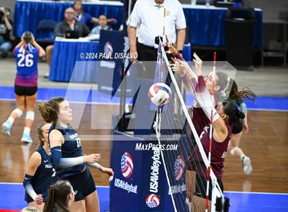 Thumbnail 1 in Cheyenne Mountain vs. Palmer Ridge (CHSAA 4A 1st Round) photogallery.