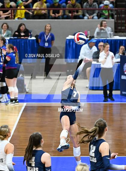 Thumbnail 2 in Cheyenne Mountain vs. Palmer Ridge (CHSAA 4A 1st Round) photogallery.