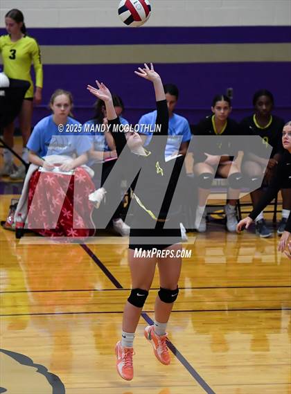 Thumbnail 1 in JV: Galesburg @ Canton photogallery.