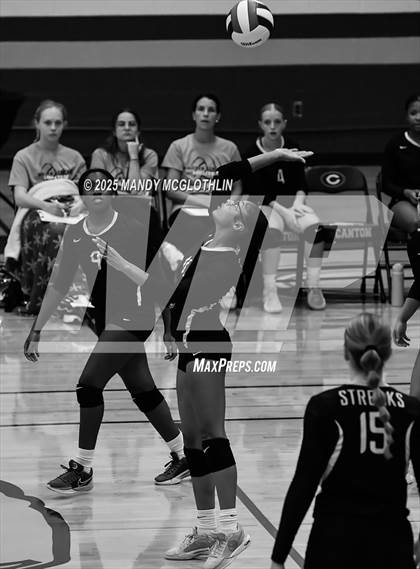 Thumbnail 2 in JV: Galesburg @ Canton photogallery.