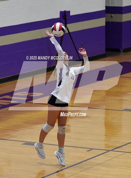 Thumbnail 3 in JV: Galesburg @ Canton photogallery.