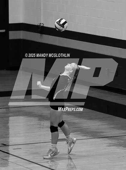 Thumbnail 3 in JV: Galesburg @ Canton photogallery.