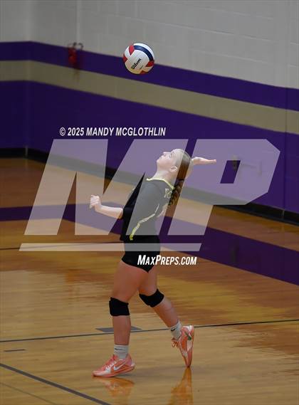 Thumbnail 1 in JV: Galesburg @ Canton photogallery.