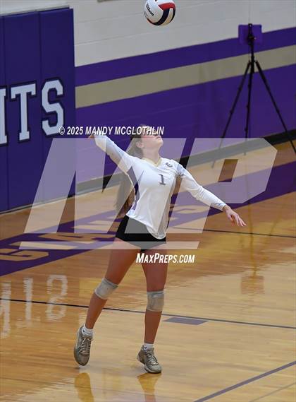 Thumbnail 1 in JV: Galesburg @ Canton photogallery.