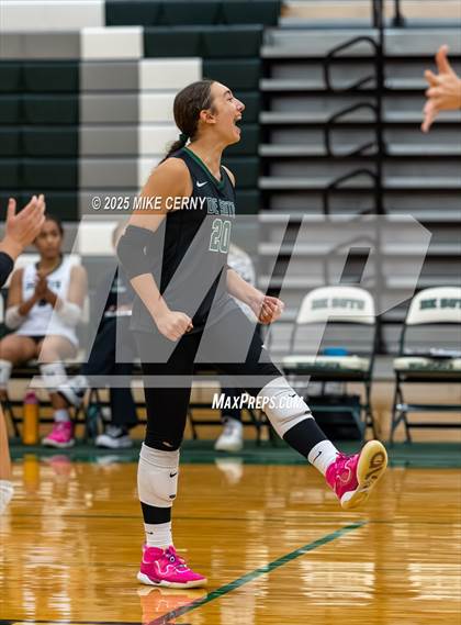 Thumbnail 3 in Shawnee Heights @ De Soto photogallery.