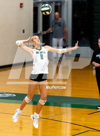 Thumbnail 2 in Shawnee Heights @ De Soto photogallery.