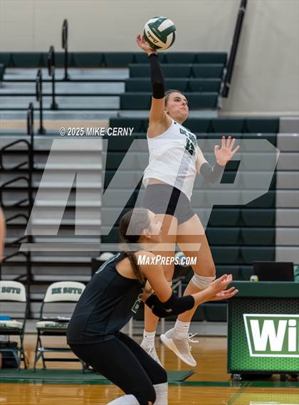 Thumbnail 1 in Shawnee Heights @ De Soto photogallery.