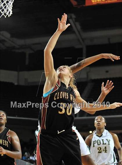 Thumbnail 3 in Clovis West vs. Poly (CIF SoCal D1 Final) photogallery.