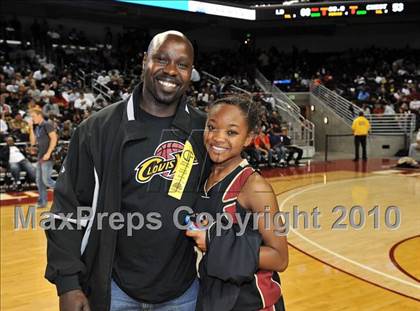Thumbnail 3 in Clovis West vs. Poly (CIF SoCal D1 Final) photogallery.