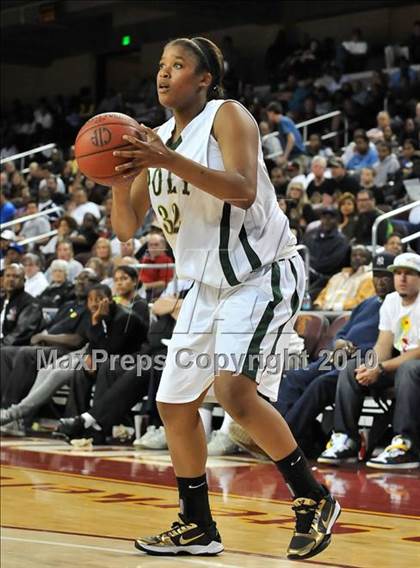 Thumbnail 1 in Clovis West vs. Poly (CIF SoCal D1 Final) photogallery.