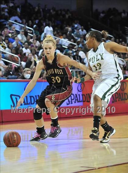 Thumbnail 3 in Clovis West vs. Poly (CIF SoCal D1 Final) photogallery.