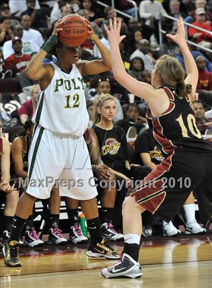 Thumbnail 1 in Clovis West vs. Poly (CIF SoCal D1 Final) photogallery.