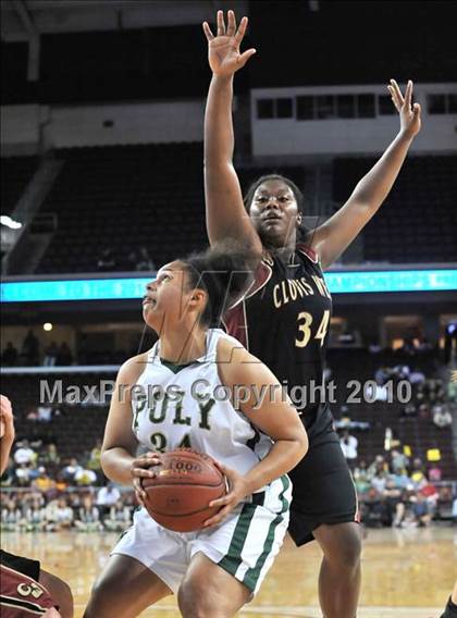 Thumbnail 1 in Clovis West vs. Poly (CIF SoCal D1 Final) photogallery.