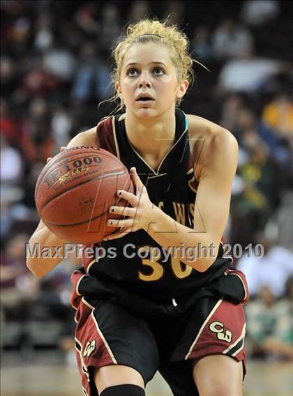 Thumbnail 3 in Clovis West vs. Poly (CIF SoCal D1 Final) photogallery.