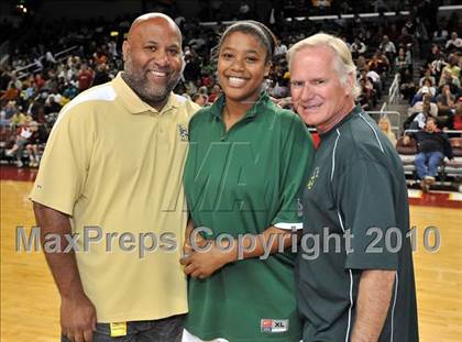 Thumbnail 1 in Clovis West vs. Poly (CIF SoCal D1 Final) photogallery.
