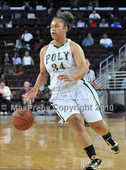 Thumbnail 2 in Clovis West vs. Poly (CIF SoCal D1 Final) photogallery.