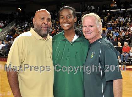 Thumbnail 1 in Clovis West vs. Poly (CIF SoCal D1 Final) photogallery.