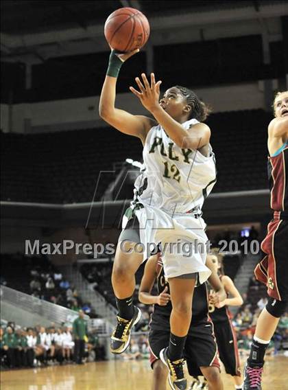 Thumbnail 2 in Clovis West vs. Poly (CIF SoCal D1 Final) photogallery.