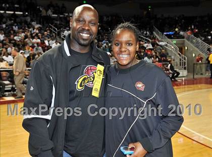 Thumbnail 3 in Clovis West vs. Poly (CIF SoCal D1 Final) photogallery.