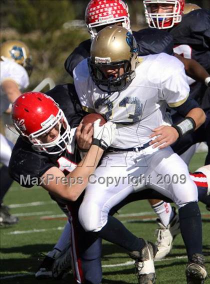Thumbnail 1 in Olathe @ Kent Denver (CHSAA 3A Playoff) photogallery.