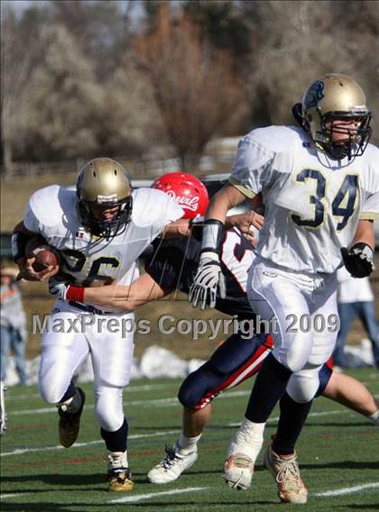 Thumbnail 2 in Olathe @ Kent Denver (CHSAA 3A Playoff) photogallery.