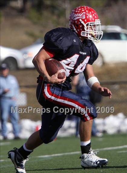 Thumbnail 3 in Olathe @ Kent Denver (CHSAA 3A Playoff) photogallery.