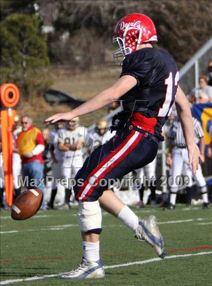 Thumbnail 1 in Olathe @ Kent Denver (CHSAA 3A Playoff) photogallery.