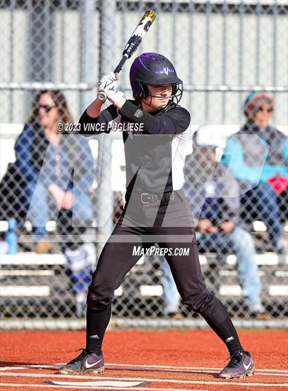 Thumbnail 2 in Puyallup @ Olympia photogallery.
