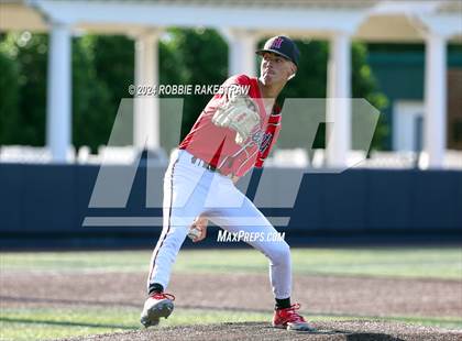 Thumbnail 3 in Rockwall-Heath vs. Mansfield Legacy (UIL 6A Regional Quarterfinal Playoffs) photogallery.