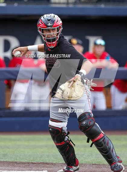 Thumbnail 3 in Rockwall-Heath vs. Mansfield Legacy (UIL 6A Regional Quarterfinal Playoffs) photogallery.