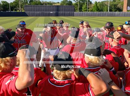 Thumbnail 3 in Rockwall-Heath vs. Mansfield Legacy (UIL 6A Regional Quarterfinal Playoffs) photogallery.