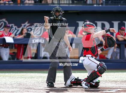 Thumbnail 3 in Rockwall-Heath vs. Mansfield Legacy (UIL 6A Regional Quarterfinal Playoffs) photogallery.