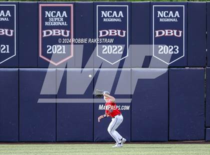 Thumbnail 3 in Rockwall-Heath vs. Mansfield Legacy (UIL 6A Regional Quarterfinal Playoffs) photogallery.