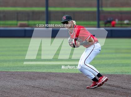 Thumbnail 2 in Rockwall-Heath vs. Mansfield Legacy (UIL 6A Regional Quarterfinal Playoffs) photogallery.