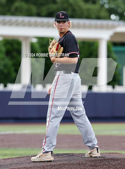 Thumbnail 2 in Rockwall-Heath vs. Mansfield Legacy (UIL 6A Regional Quarterfinal Playoffs) photogallery.