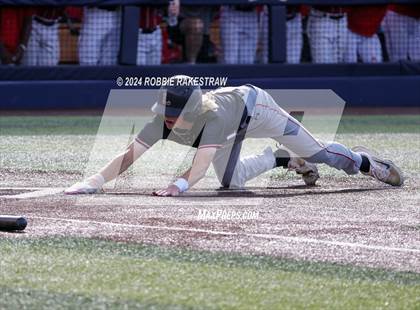 Thumbnail 3 in Rockwall-Heath vs. Mansfield Legacy (UIL 6A Regional Quarterfinal Playoffs) photogallery.