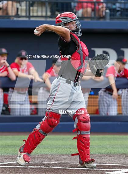 Thumbnail 3 in Rockwall-Heath vs. Mansfield Legacy (UIL 6A Regional Quarterfinal Playoffs) photogallery.
