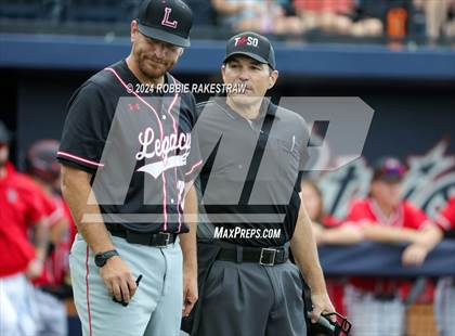 Thumbnail 3 in Rockwall-Heath vs. Mansfield Legacy (UIL 6A Regional Quarterfinal Playoffs) photogallery.