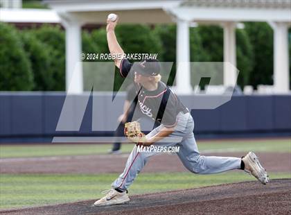 Thumbnail 2 in Rockwall-Heath vs. Mansfield Legacy (UIL 6A Regional Quarterfinal Playoffs) photogallery.