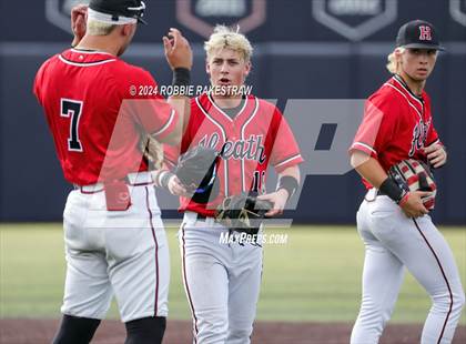 Thumbnail 2 in Rockwall-Heath vs. Mansfield Legacy (UIL 6A Regional Quarterfinal Playoffs) photogallery.