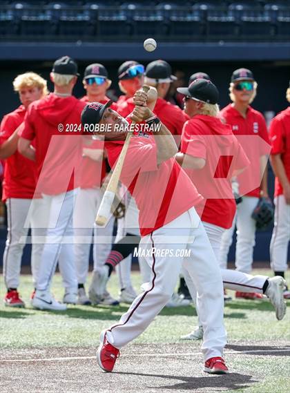 Thumbnail 1 in Rockwall-Heath vs. Mansfield Legacy (UIL 6A Regional Quarterfinal Playoffs) photogallery.