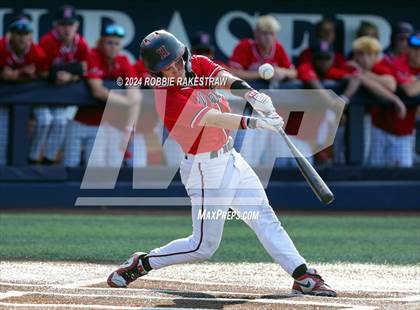 Thumbnail 1 in Rockwall-Heath vs. Mansfield Legacy (UIL 6A Regional Quarterfinal Playoffs) photogallery.