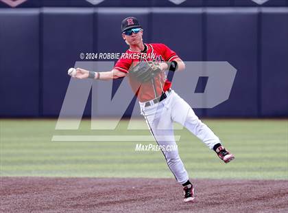 Thumbnail 1 in Rockwall-Heath vs. Mansfield Legacy (UIL 6A Regional Quarterfinal Playoffs) photogallery.