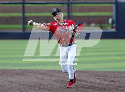 Thumbnail 3 in Rockwall-Heath vs. Mansfield Legacy (UIL 6A Regional Quarterfinal Playoffs) photogallery.