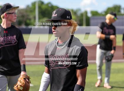 Thumbnail 3 in Rockwall-Heath vs. Mansfield Legacy (UIL 6A Regional Quarterfinal Playoffs) photogallery.