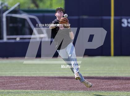 Thumbnail 2 in Rockwall-Heath vs. Mansfield Legacy (UIL 6A Regional Quarterfinal Playoffs) photogallery.